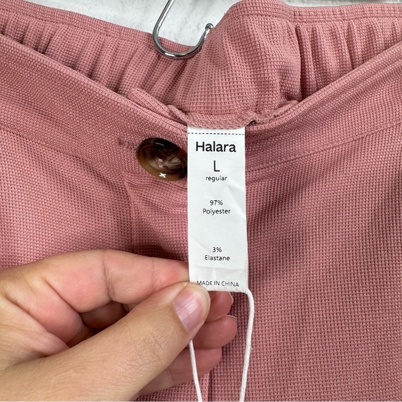 Halara NWT Mid Rise Zipper Pocket Waffle Casual Pants Size Large - Picture 8 of 9